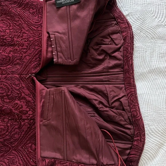 Carmen Marc Valvo beaded strapless cocktail dress - Picture 3 of 3